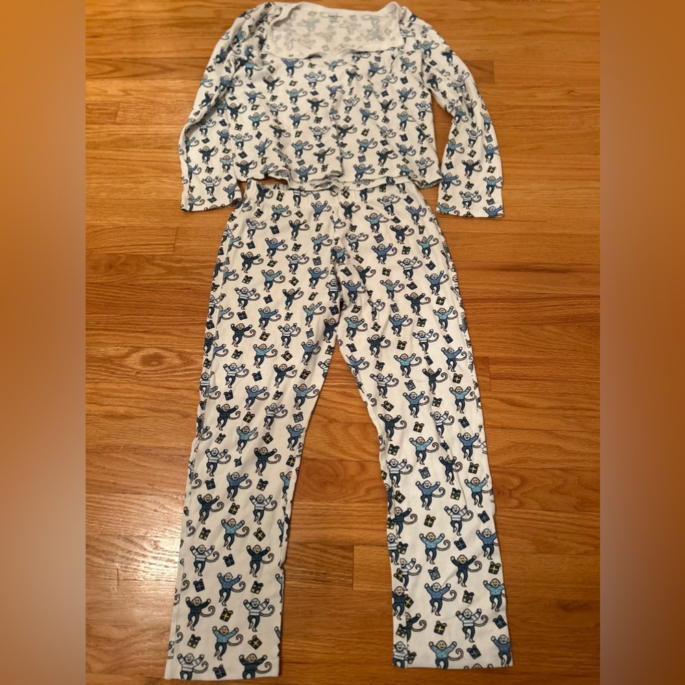 Roller rabbit Hanukkah themed pajamas